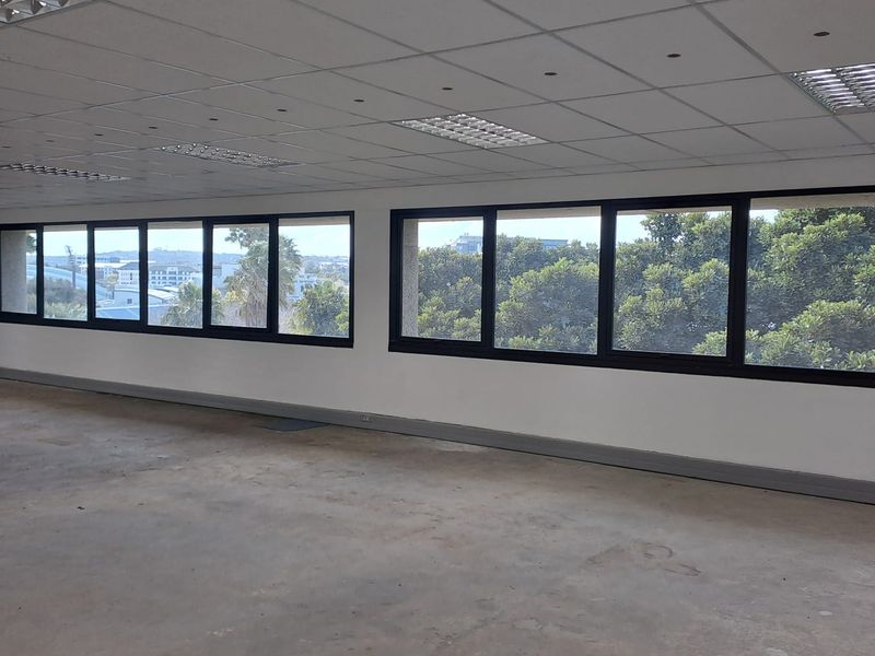 2nd floor Office Space to let in Tygervalley - Photo 8