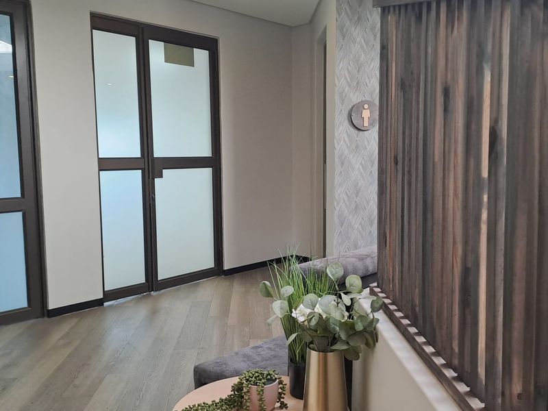 2nd floor Office Space to let in Tygervalley - Photo 3