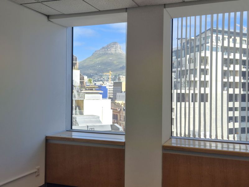 RESERVE BANK BUILDING | SECURE | STUNNING MOUNTAIN AND CITY VIEWS - Photo 2
