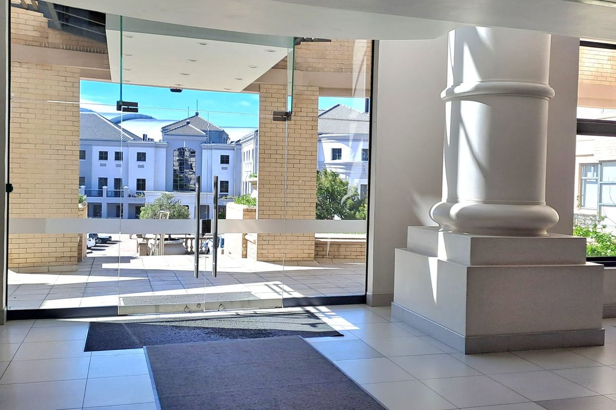 3rd Floor Office Space Available to Let in Tygervalley - Photo 2