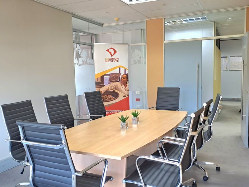 3rd Floor Office Space Available to Let in Tygervalley - Photo 10