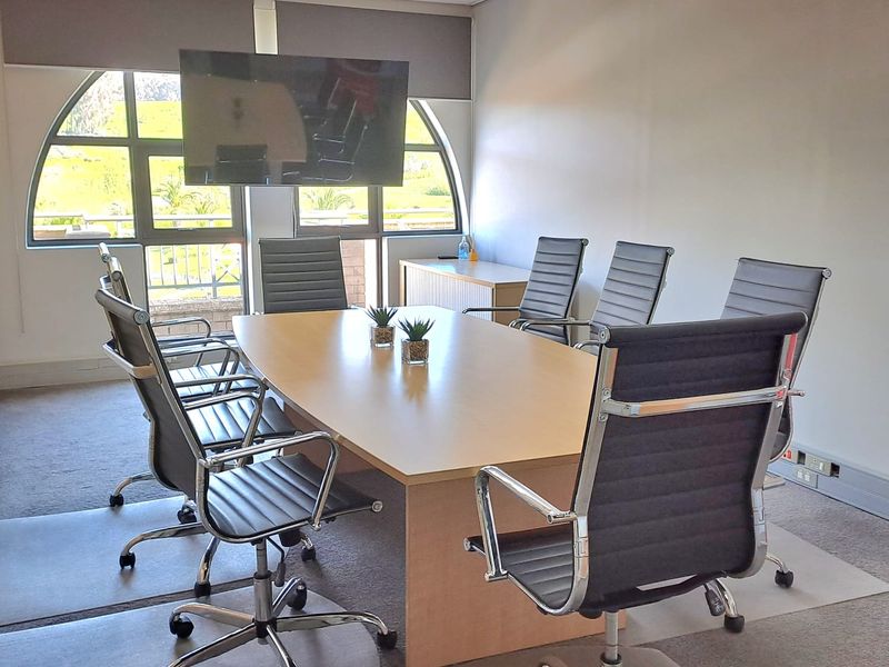 3rd Floor Office Space Available to Let in Tygervalley - Photo 9