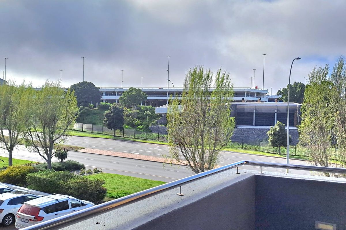 Well-posiitoned Office Space to let in Tygervalley - Photo 3