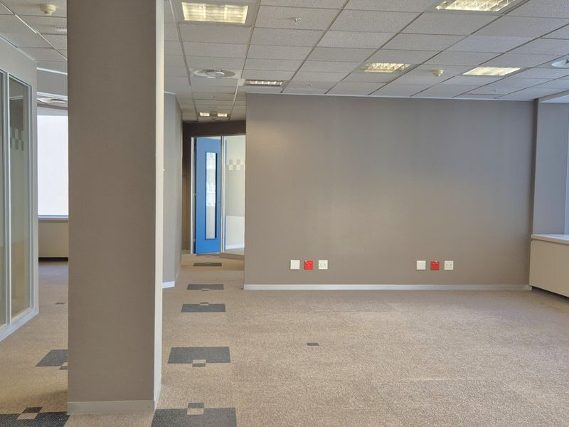 SA RESERVE BANK BUILDING | ST GEORGES MALL | SECURE | CBD - Photo 5