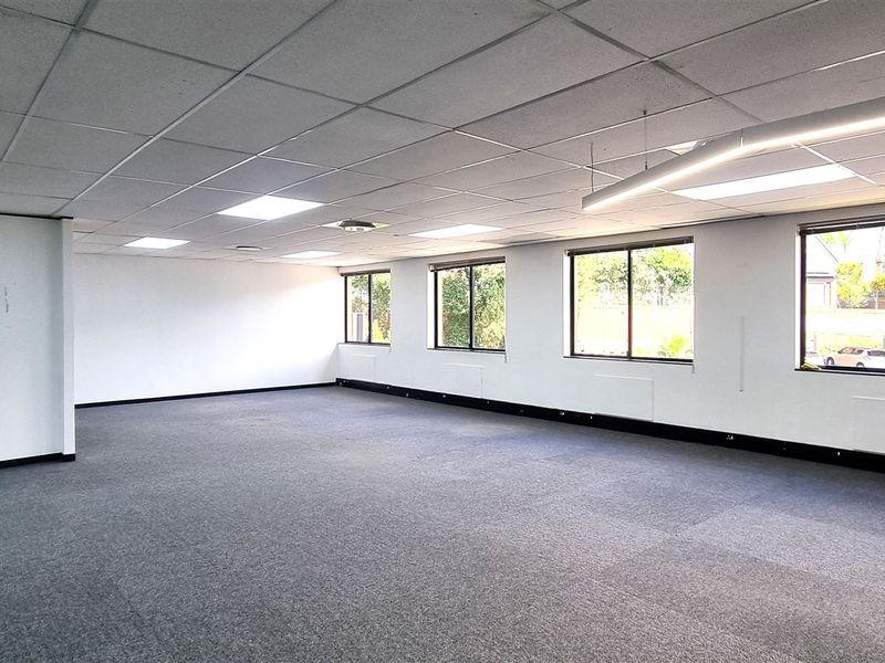 Office space to let in Fairways Office Park - Photo 5