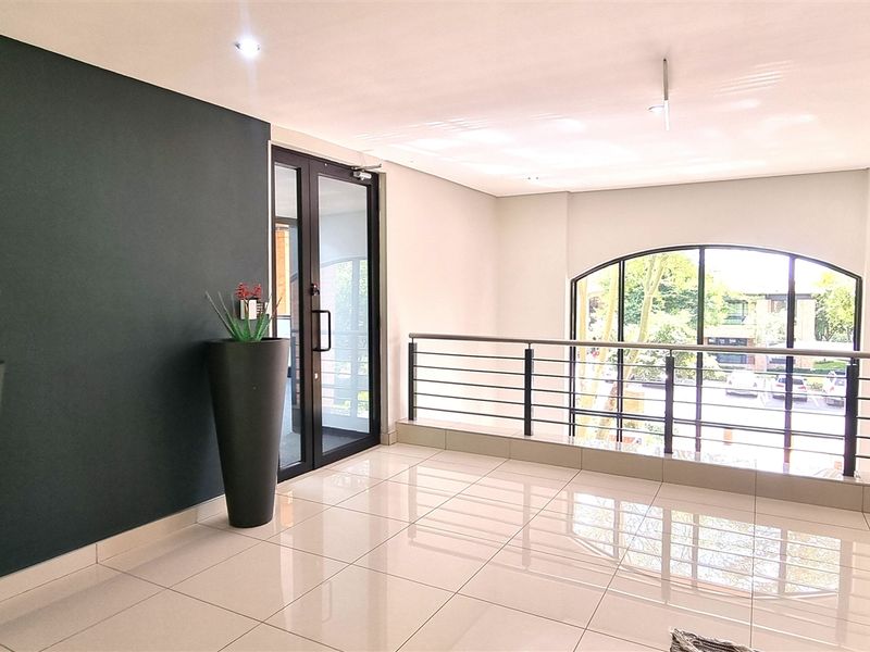 Office space to let in Fairways Office Park - Photo 2