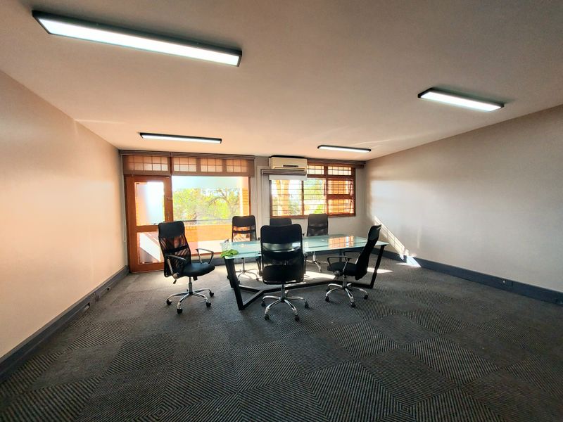 Prime Commercial Opportunity | Double-Storey Office Suite | Brooklyn / Nieuw Muckleneuk, Pretoria - Photo 5