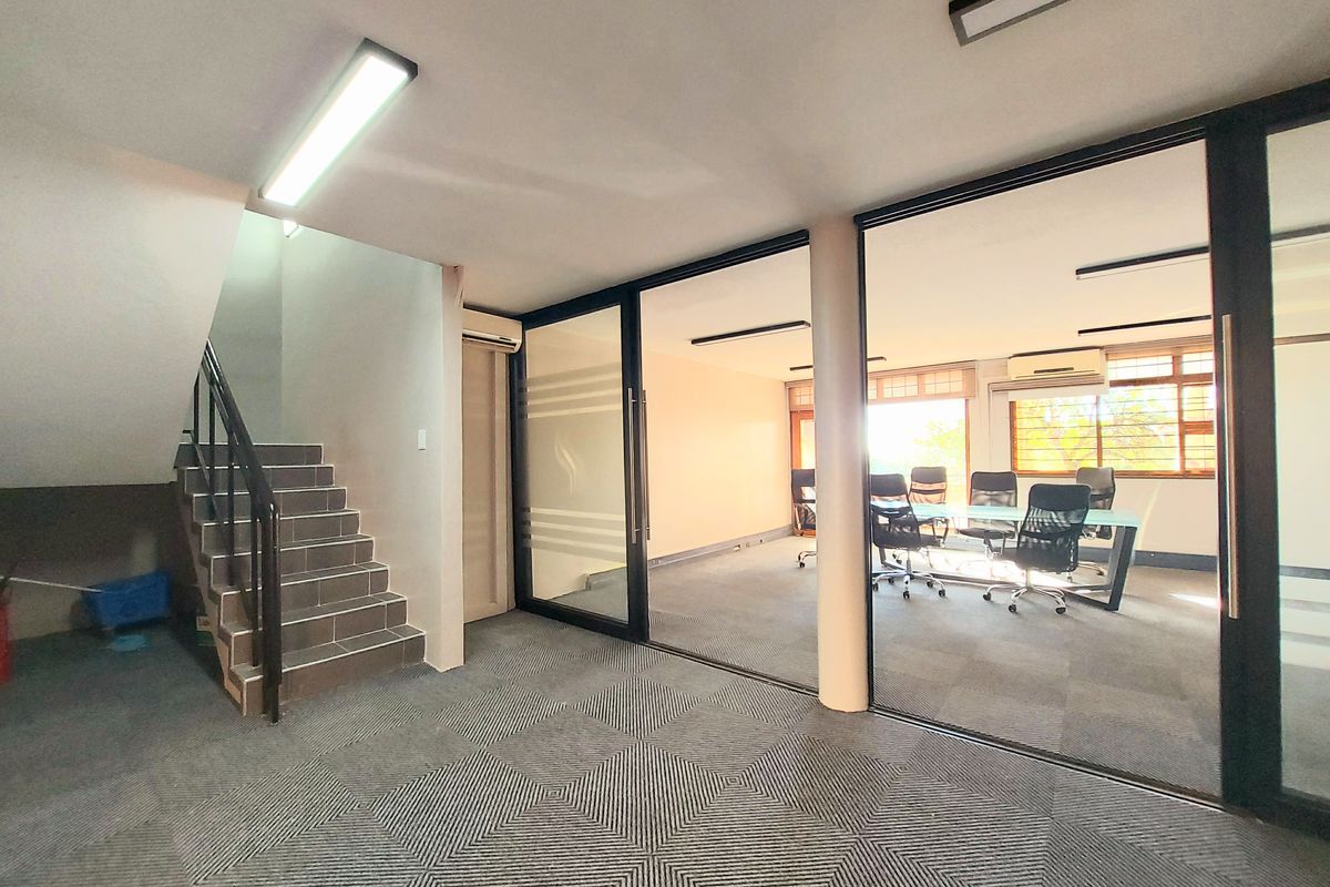 Prime Commercial Opportunity | Double-Storey Office Suite | Brooklyn / Nieuw Muckleneuk, Pretoria - Photo 3