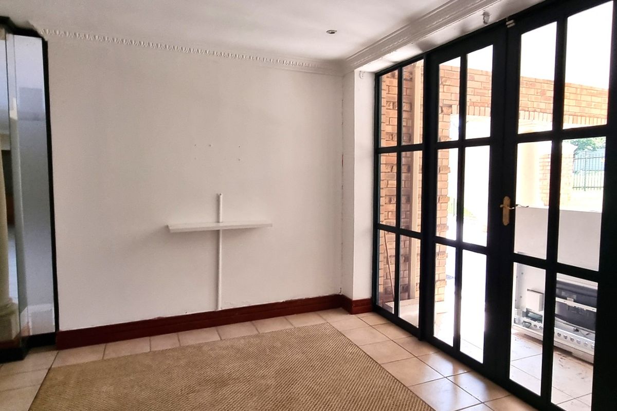 Office space to let in La Rocca Office Park Bryanston - Photo 3