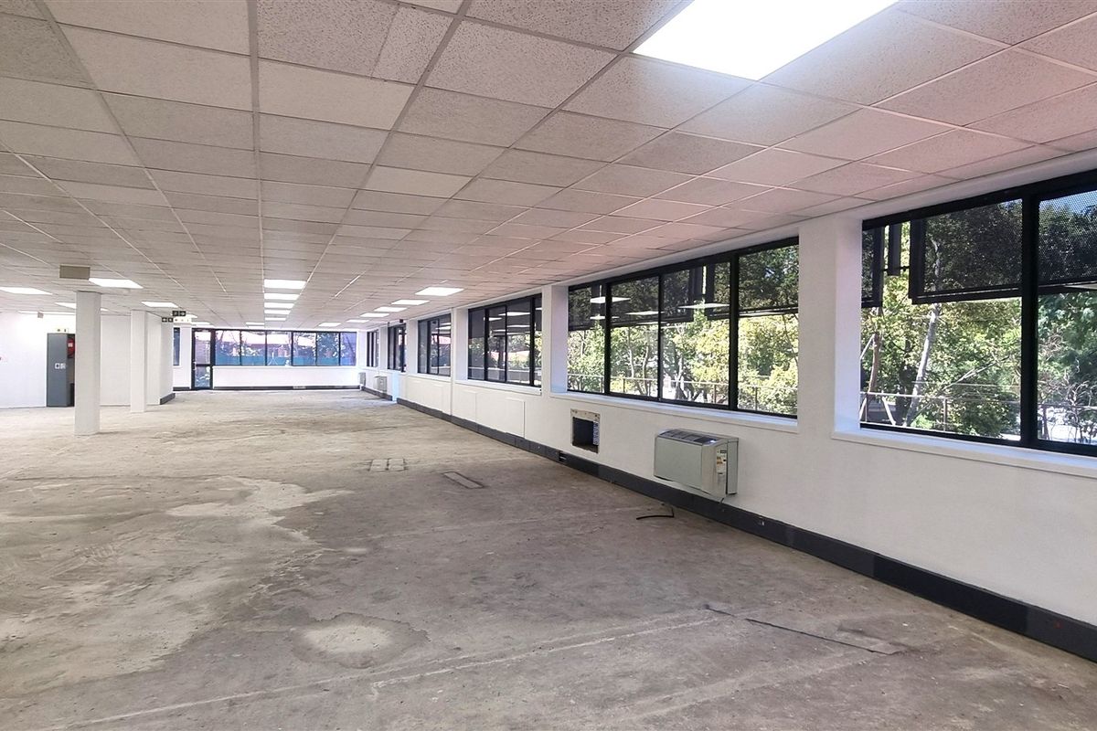 Office space to let in The Woodlands Office Park Woodmead - Photo 4