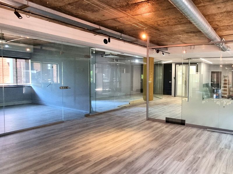 Office space to let in The Woodlands Office Park - Photo 7