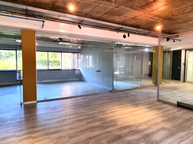 Office space to let in The Woodlands Office Park - Photo 6