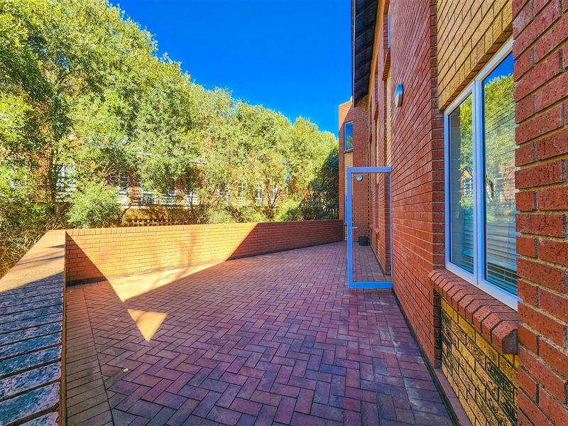 259m2 Office to Let in Waterford Office Park - Photo 9