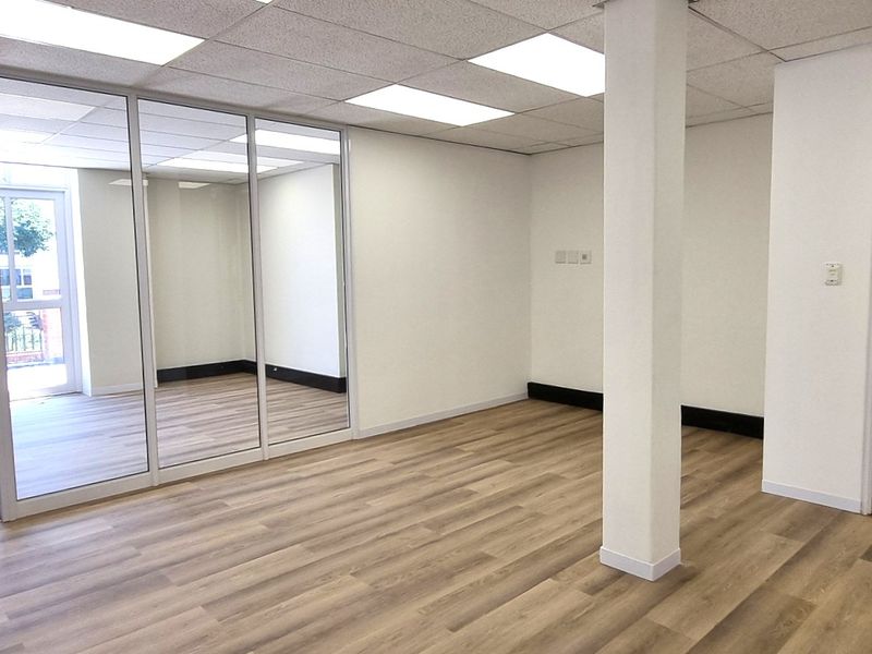 Office space to let in Wedgewood Office Park - Photo 4