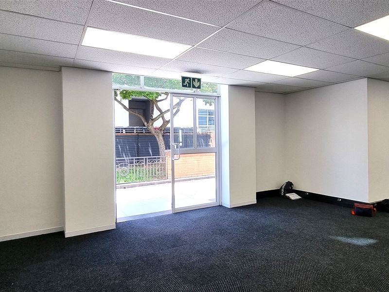 Office space to let in Wedgewood Office Park - Photo 8