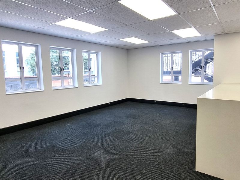 Office space to let in Wedgewood Office Park - Photo 6