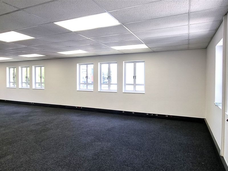 Office space to let in Wedgewood Office Park - Photo 6