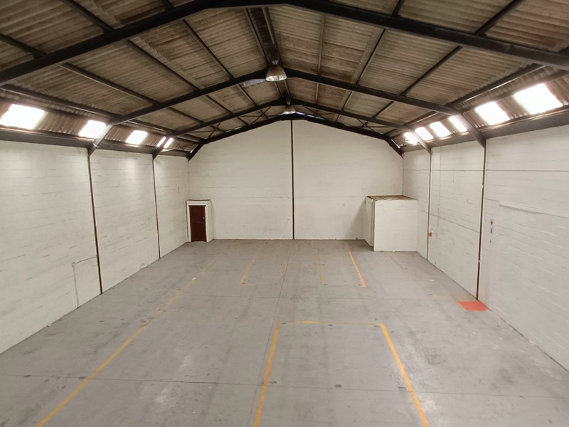 411m2 Warehouse Space to Let in Montague Gardens - Photo 2