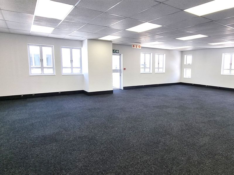 Office space to let in Wedgewood Office Park - Photo 5