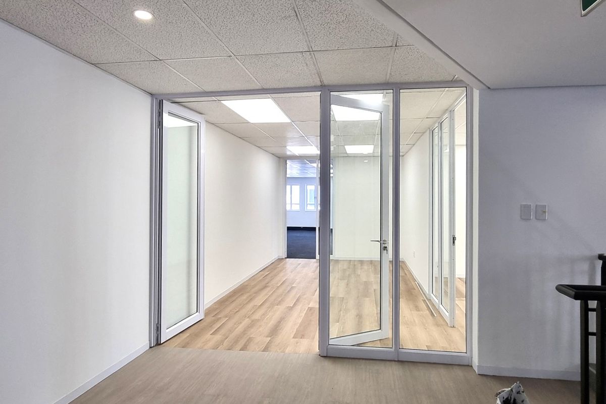 Office space to let in Wedgewood Office Park - Photo 3