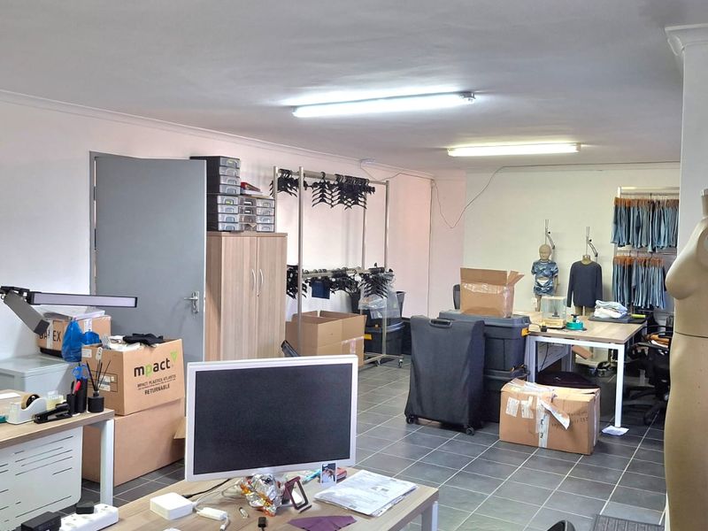 471m2 Warehouse To let in Atlas Gardens Milnerton - Photo 4