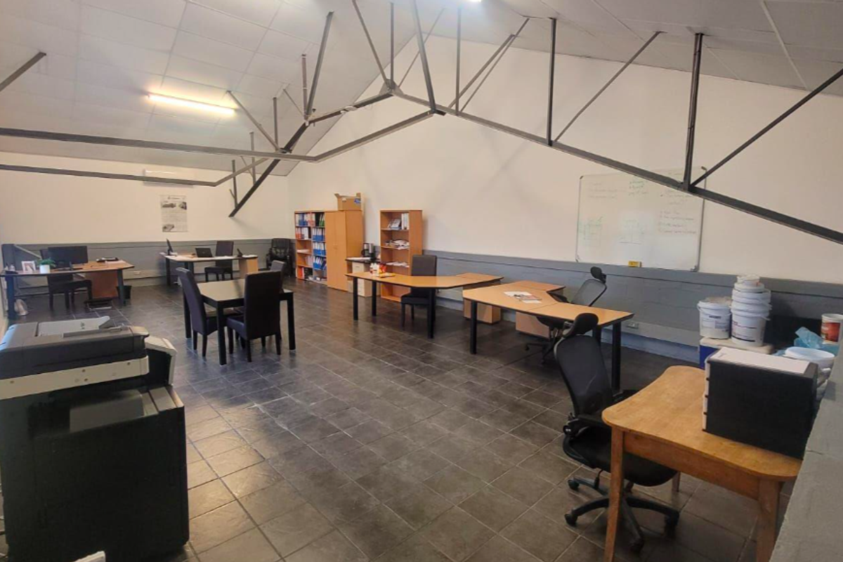 1054m2 Warehouse to Let in Atlas Gardens Milnerton - Photo 4
