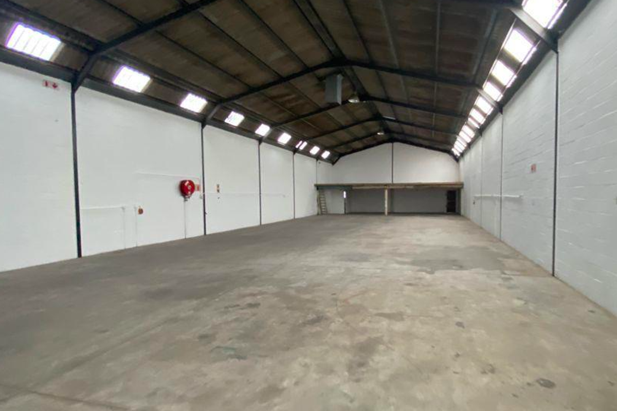 595m2 Warehouse To Let in Montague Gardens - Photo 5