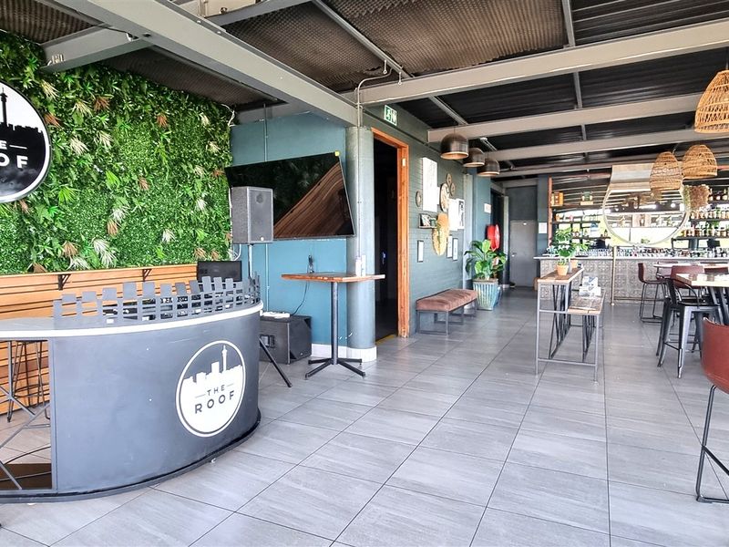 Roof Top Office space For Sale in the SOLEIL building Lyme Park - Photo 2