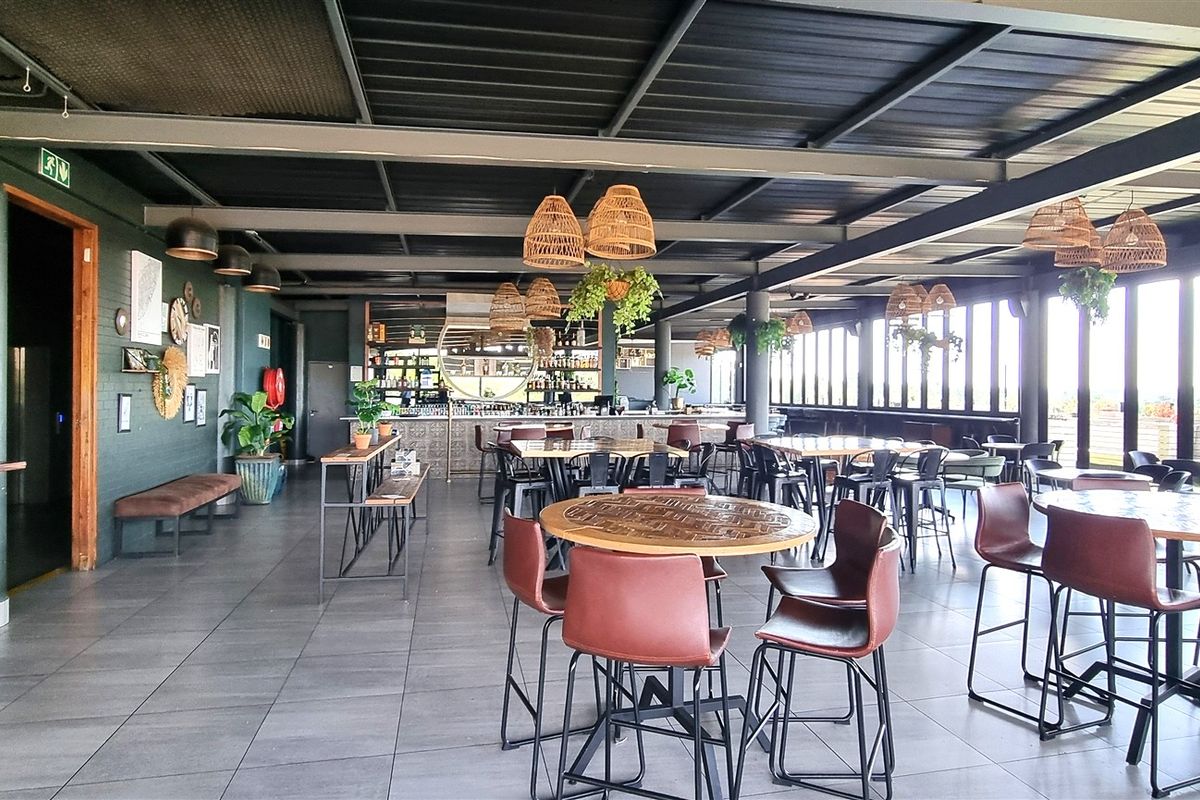 Roof Top Office space For Sale in the SOLEIL building Lyme Park - Photo 3