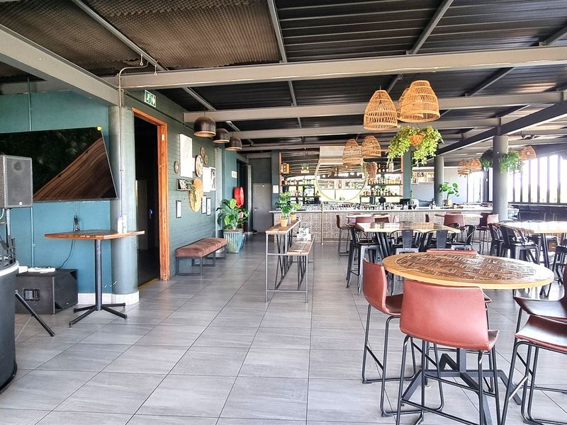 Roof Top Office space For Sale in the SOLEIL building Lyme Park - Photo 5