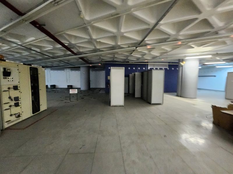Data Centre Offices to let in Sandown, Sandton - Photo 7