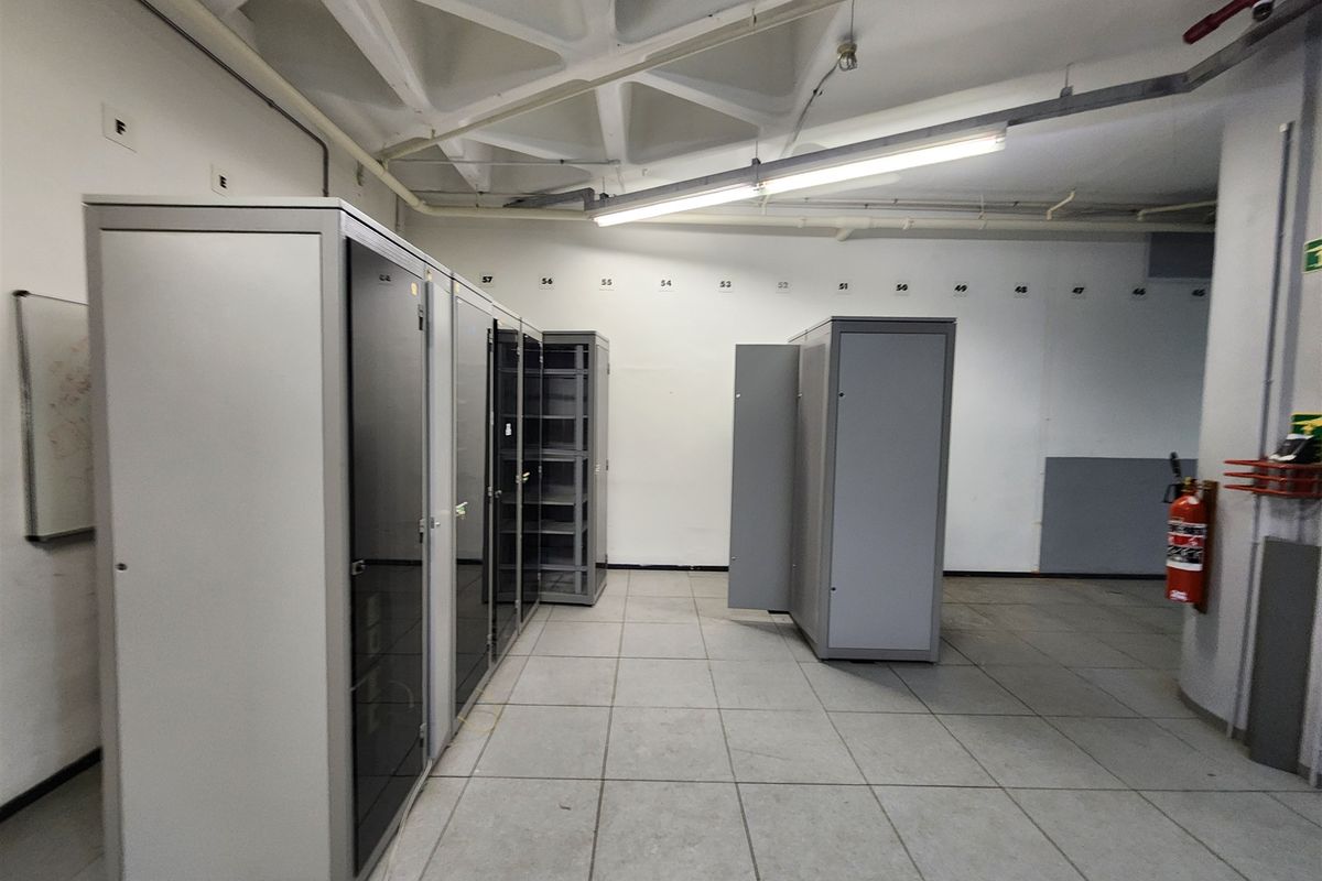 Data Centre Offices to let in Sandown, Sandton - Photo 4