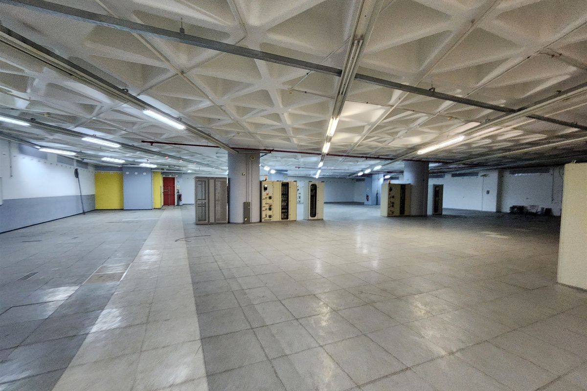 Data Centre Offices to let in Sandown, Sandton - Photo 5