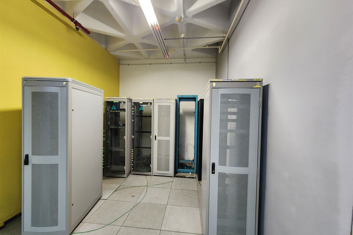 Data Centre Offices to let in Sandown, Sandton - Photo 3