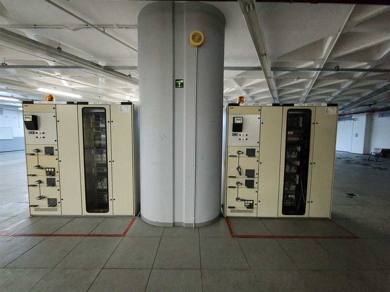 Data Centre Offices to let in Sandown, Sandton - Photo 10