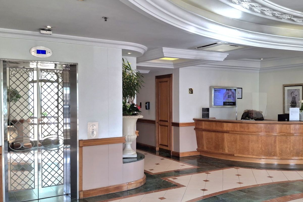 147m2 Office Space To Let in Canal Walk Century City - Photo 4