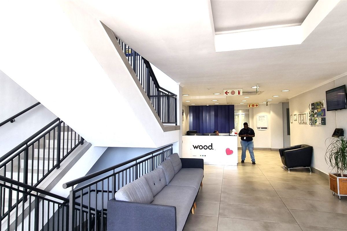 Freestanding building to let in Silver Stream Office Park - Photo 2