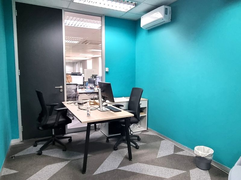 Freestanding building to let in Silver Stream Office Park - Photo 5