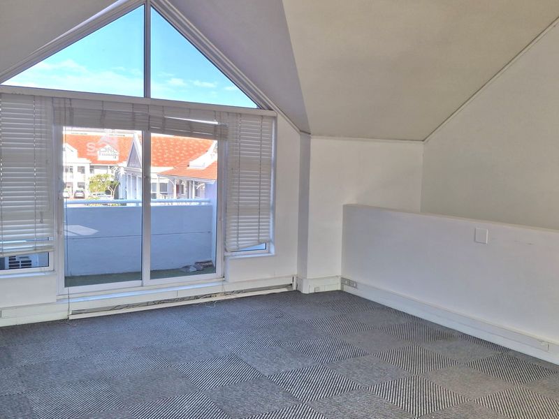 94m2 Loft Style Office Space to Let in Century Square Century City - Photo 8