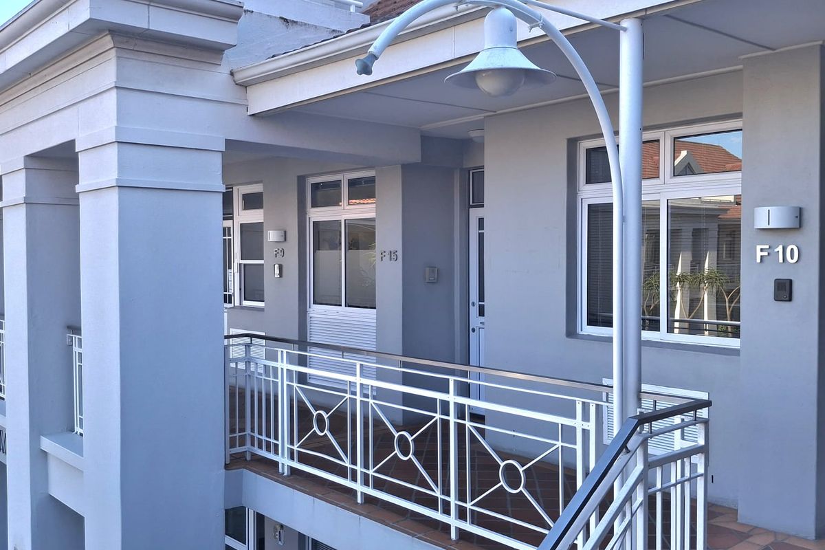 94m2 Loft Style Office Space to Let in Century Square Century City - Photo 3