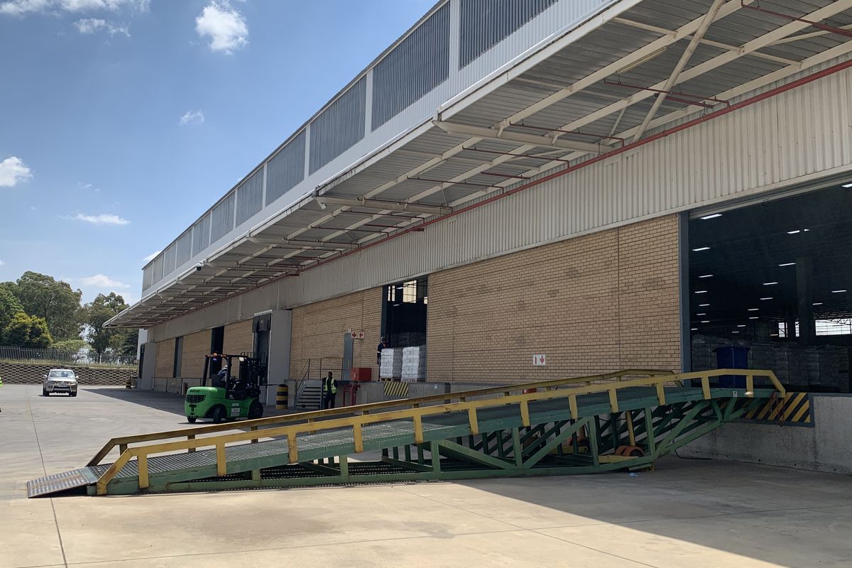 Warehouse to let in Tunney - Photo 5