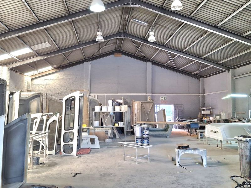 Sought-after 586m2 Warehouse to Let in Montague Gardens - Photo 5