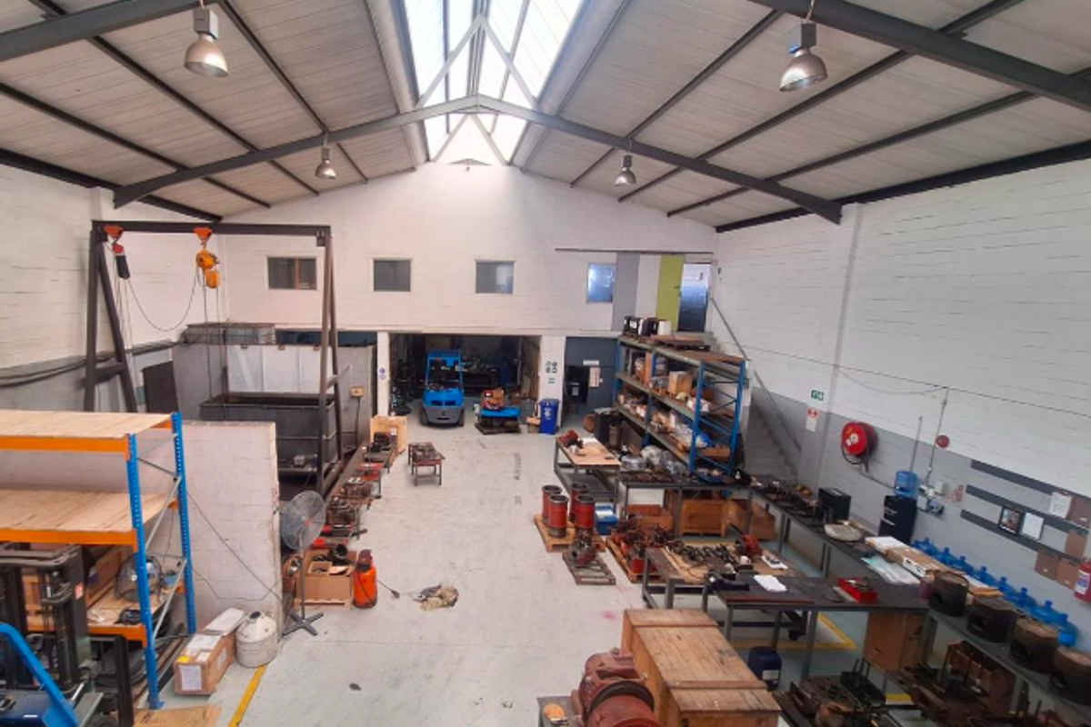 654m2 Warehouse to Let in Montague Gardens - Photo 3