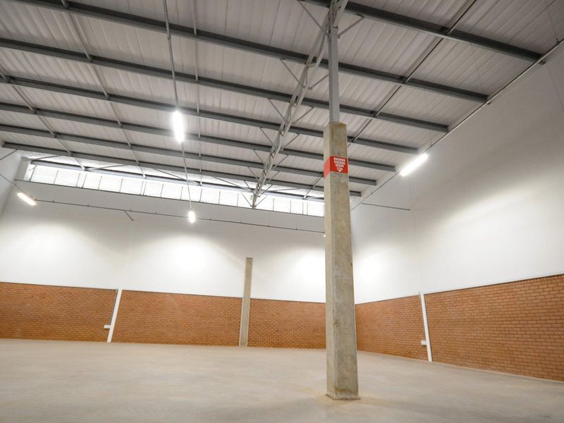 Secure, High-Visibility Industrial Estate with Immediate R21 Route Access - Photo 7