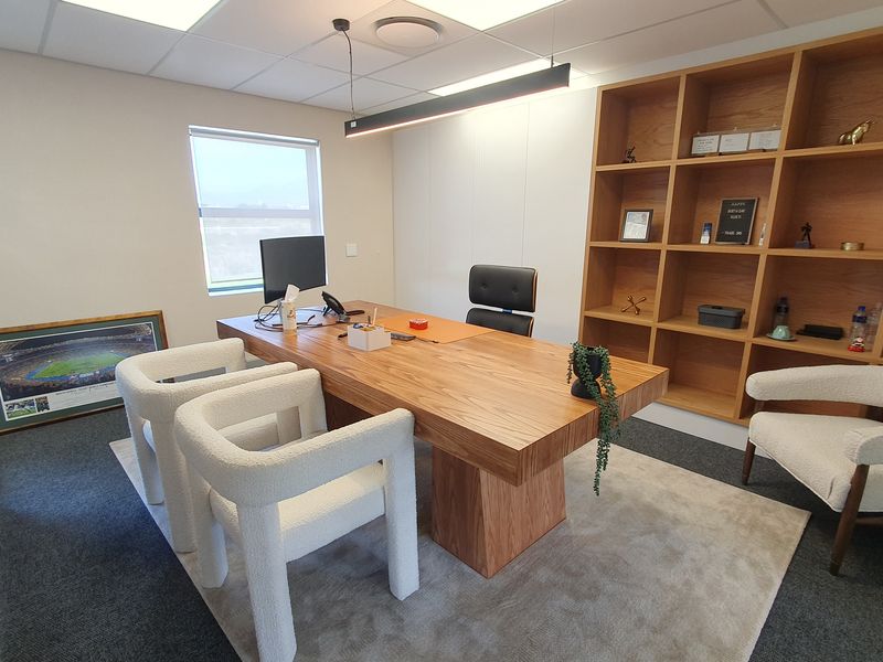 A GRADE OFFICE | TO LET | GREENFORD OFFICE ESTATE - Photo 5