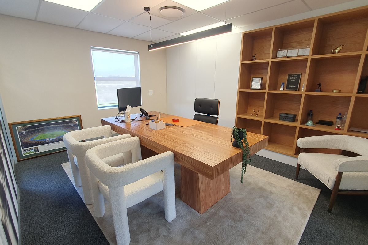 A GRADE OFFICE | TO LET | GREENFORD OFFICE ESTATE - Photo 5