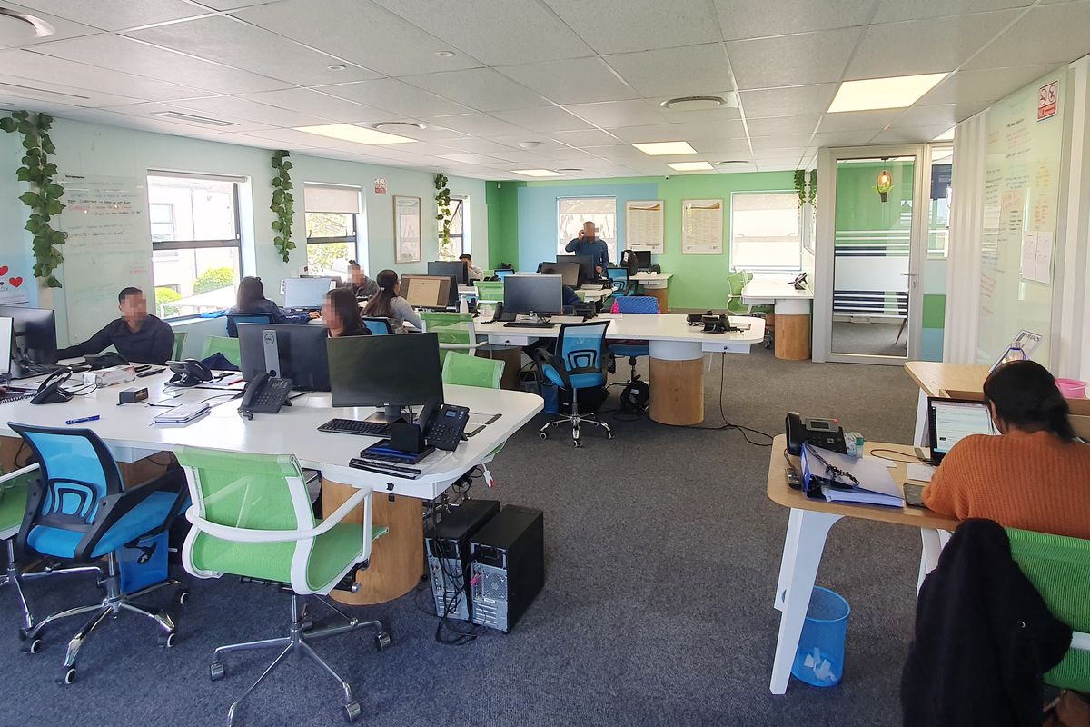 A-GRADE OFFICE | TO LET | GREENFORD OFFICE ESTATE - Photo 5