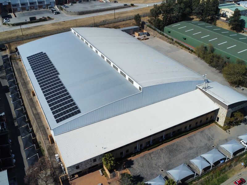 Industrial facility to let in Linbro Park - Photo 8