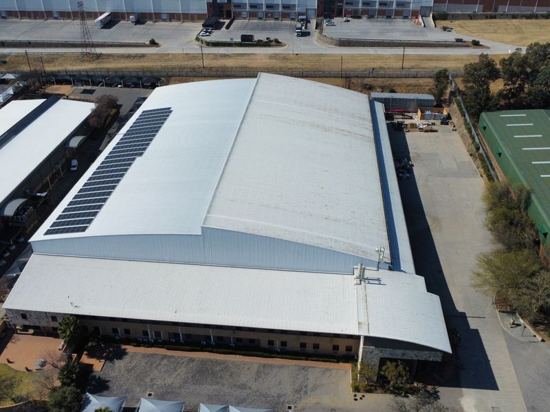 Industrial facility to let in Linbro Park - Photo 7