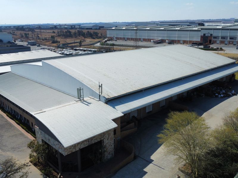 Industrial facility to let in Linbro Park - Photo 4